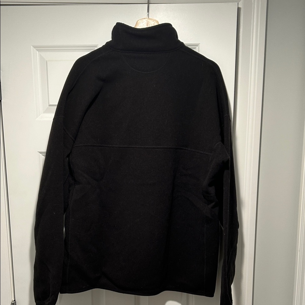Patagonia Men's Black Fleece Sweater - Picture 5 of 5